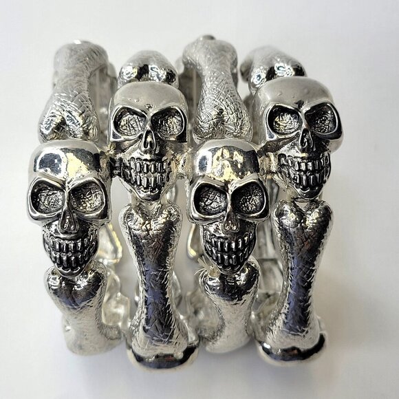 Skull Bracelet Stretchy Punk Rock Bangle Goth Accessory Halloween Jewelry - Picture 1 of 10